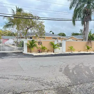 Aparthotel Sandelwood Studios'